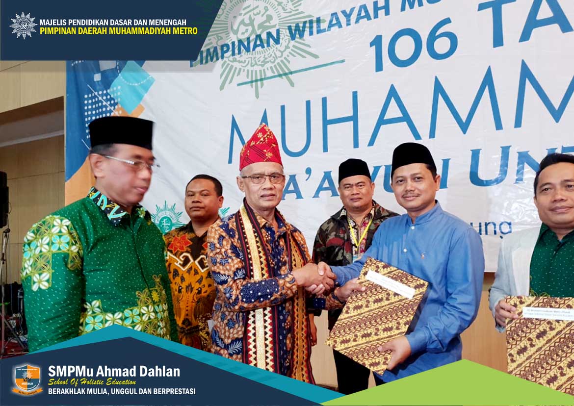 SMP MUAD Raih Prestasi Pada Acara Puncak Milad Ke106 Muhammadiyah di Lampung